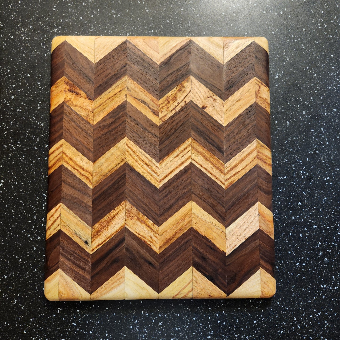 Chevron cutting board, chevron pattern, serving tray in the kitchen