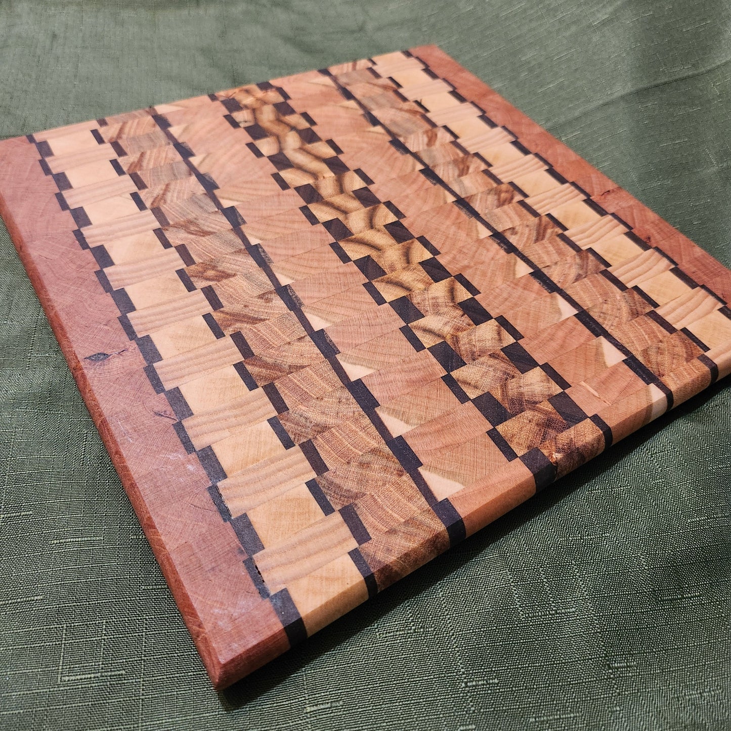 End Grain Cutting Board